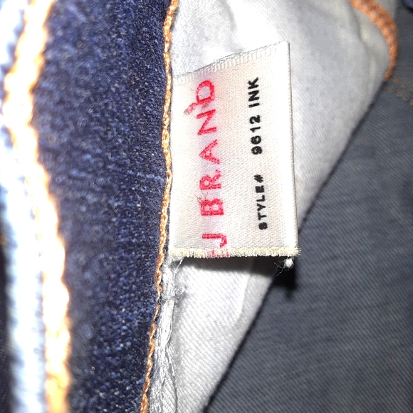 J brand and Jean's bootcut w zipper on bottoms - Picture 3 of 4